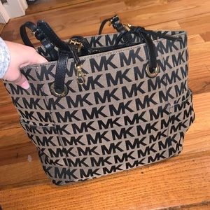 Michael Kors bag